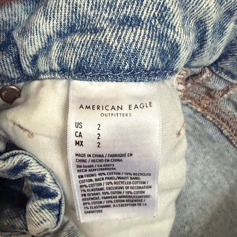 American Eagle Outfitters Faded Blue Ripped Jean Shorts - Picture 3 of 5